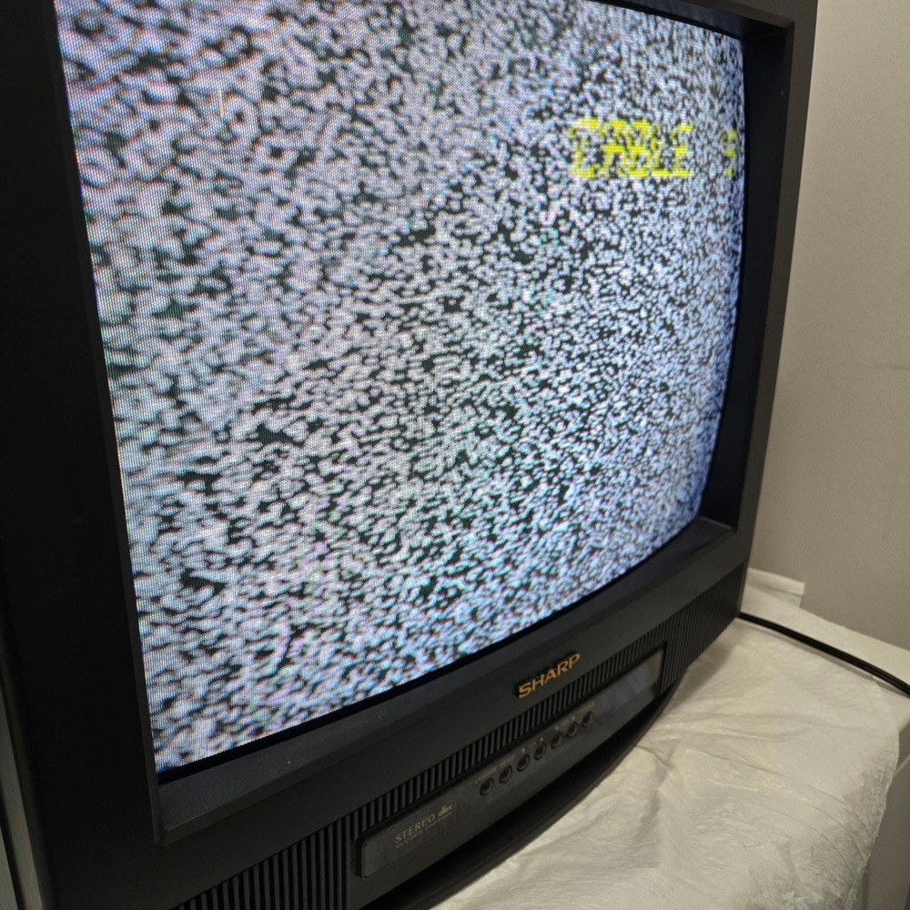 Vintage Sharp 20E-S40M 20" CRT Color TV – Stereo, Closed Caption – 1994
